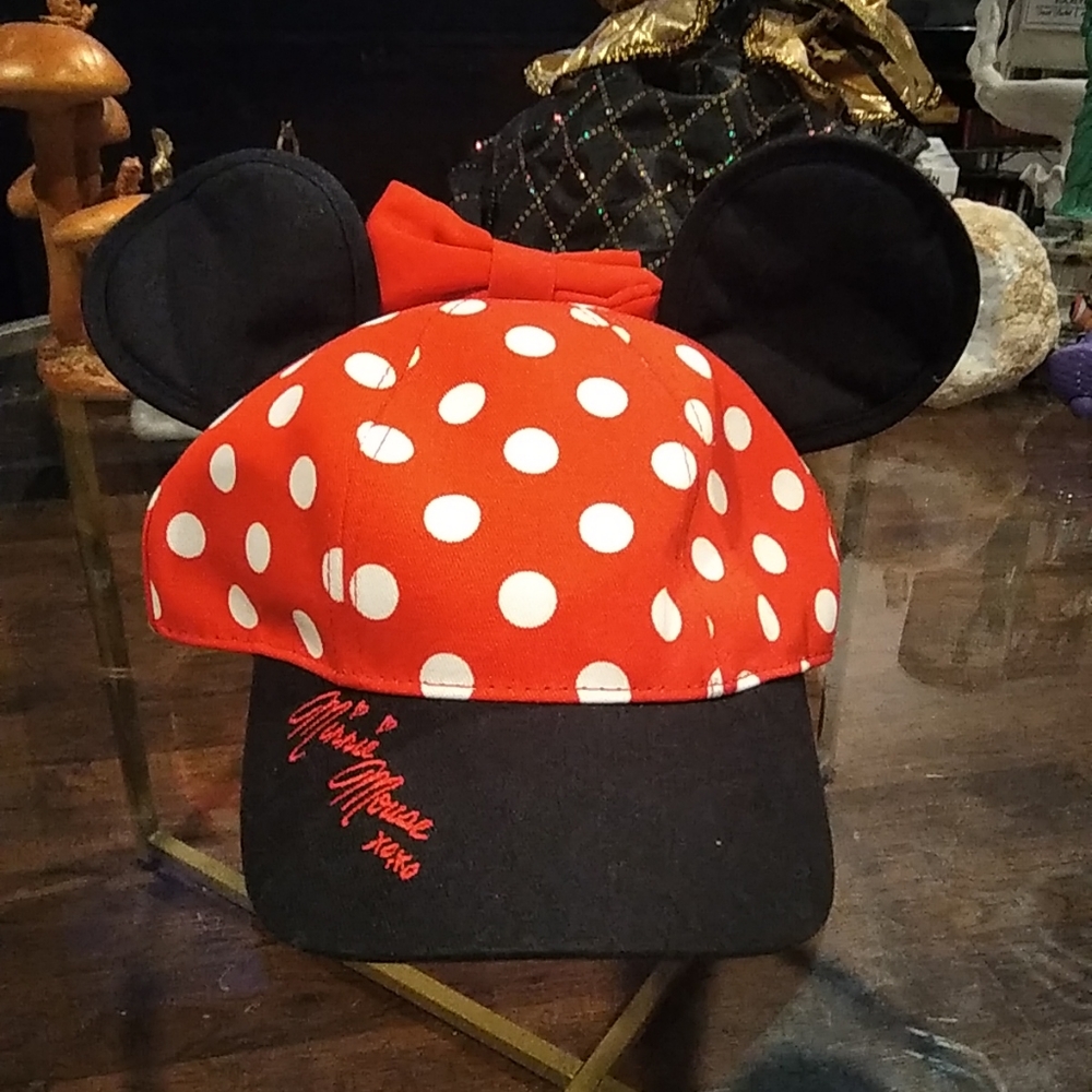 Disney Girl Hat With Big Ears Minnie Red Black And White